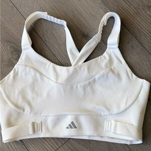 Adidas women’s support Sports Bra size Snall